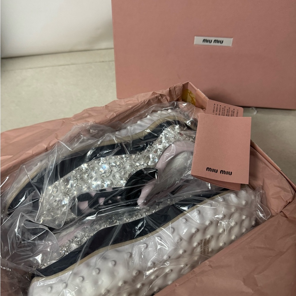 Miu Miu Brand New Sneaker